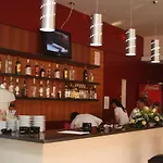 Club Dunarea 데포리노드